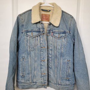 LEVIS Sherpa Trucker Light Denim Jean Jacket Size S